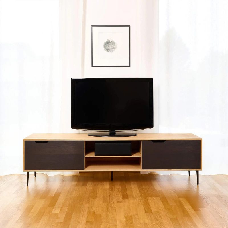 Langt NOBLE TV-bord i eg med sorte låger