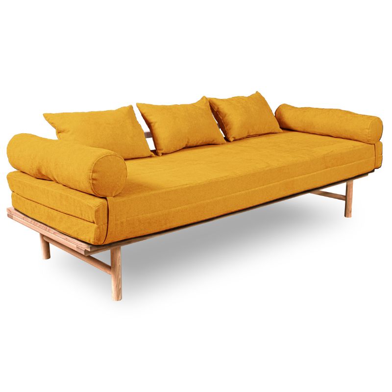 Sofa i bøgetræ med gult betræk