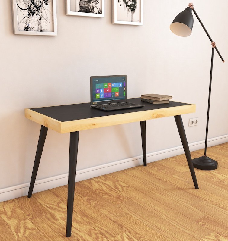Sort skrivebord i træ på 120x65 cm