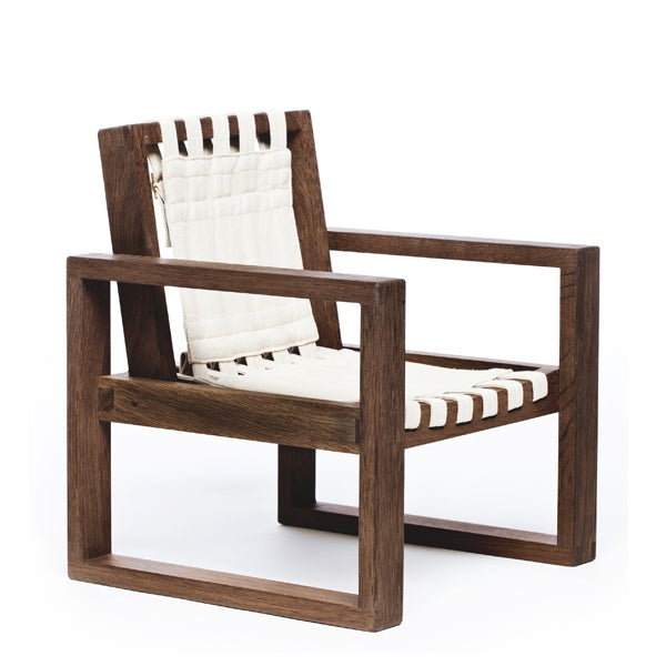 Frame Chair i røget olieret egetræ med hvid kanvas fra Collect Furniture