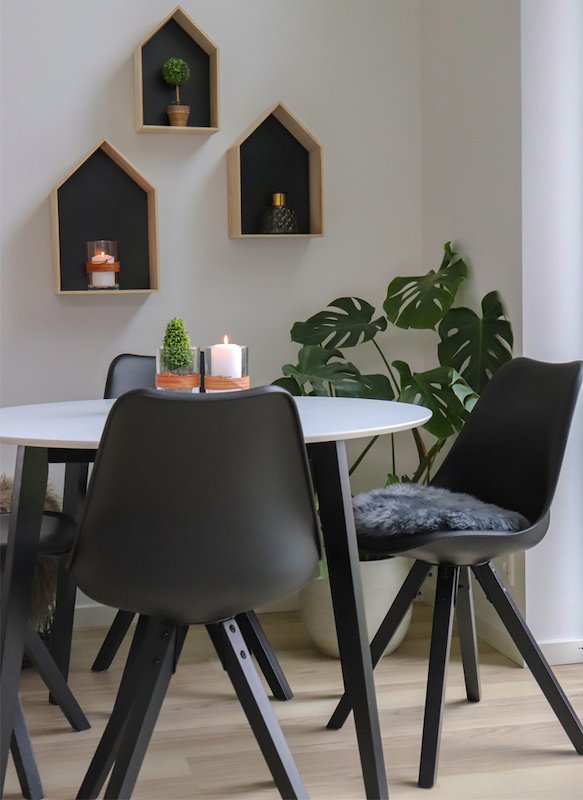 Bergen spisebordsstol med træben fra danske House Nordic