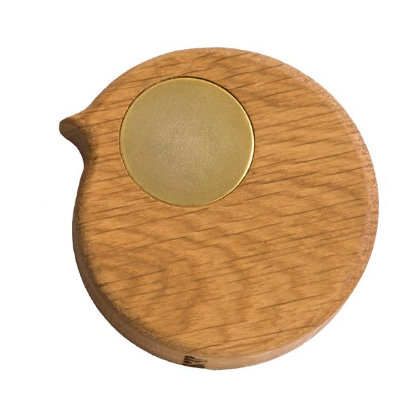 BiRP magnet i natur olieret egetræ med dansk design fra Collect Furniture