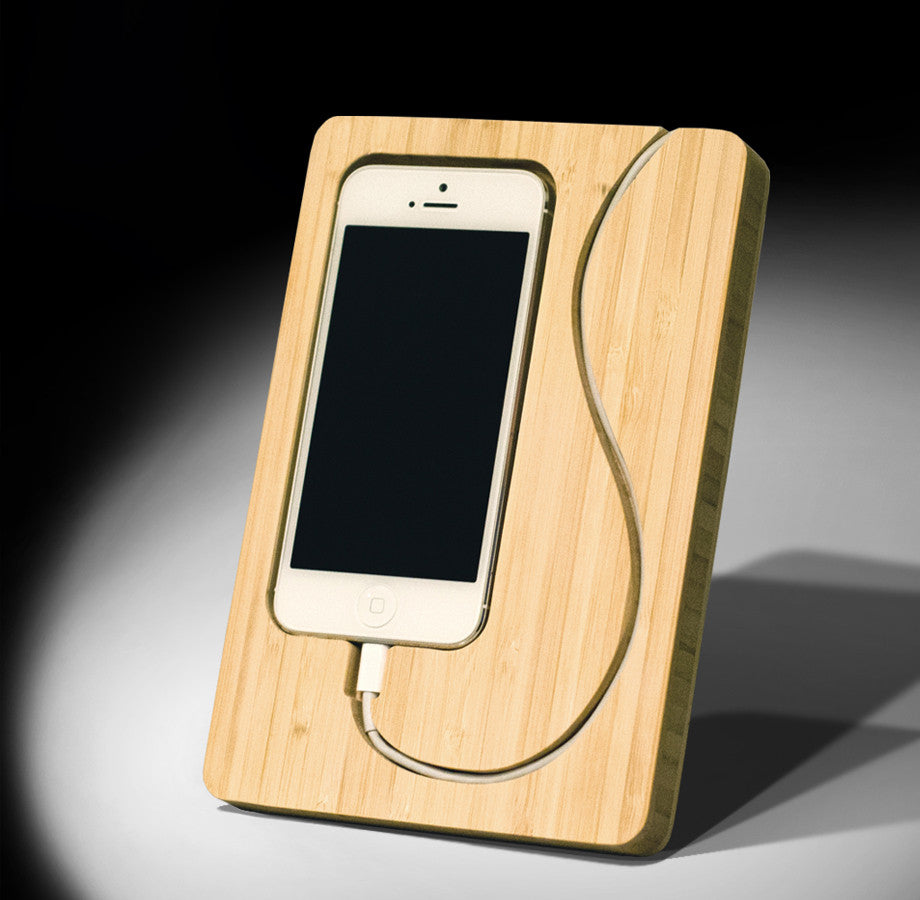 iPhone Dock - Træprodukter til din boligindretning i høj kvalitet