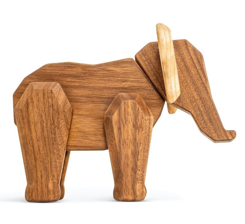 Elefant træfigur med indbyggede magneter
