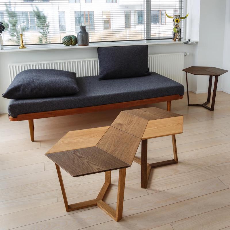 Femkantet sofabord i egetræ på 52 x 60 cm 