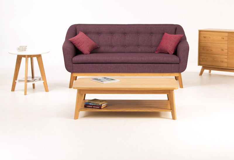 Firkantet sofabord i egetræ på 115 x 65 x 35 cm