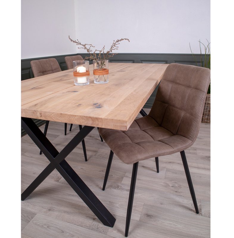 House Nordic spisebord på 200 x 95 cm i egetræ
