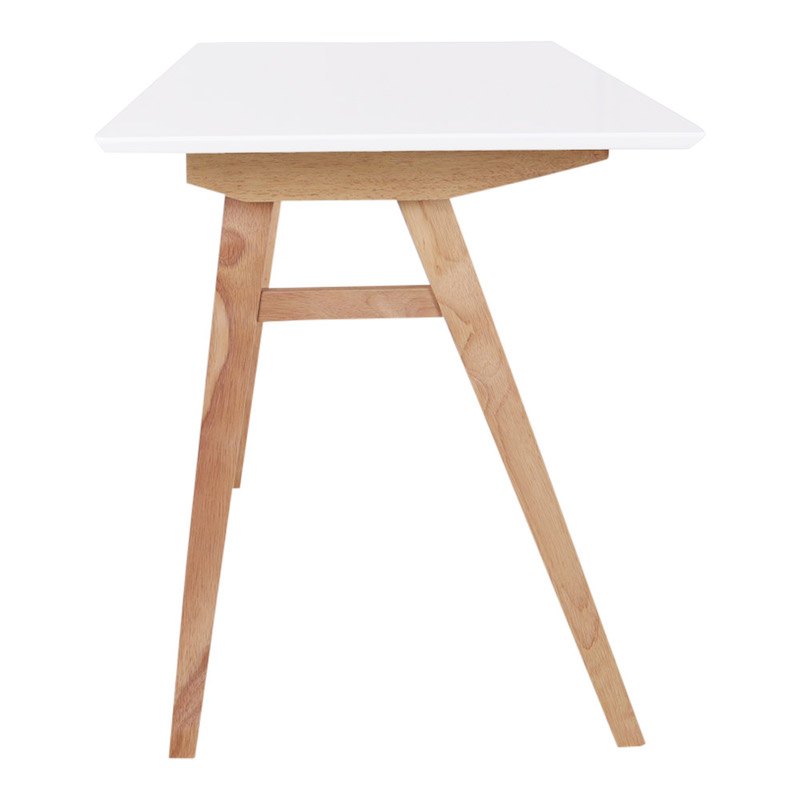 House Nordic Vojens skrivebord med hvid bordplade og lyse træben