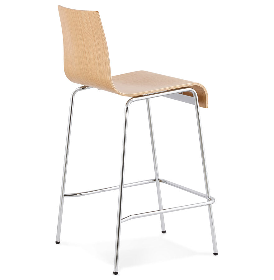Kokoon Design barstol i naturtræ på 50 x 54 x 94 cm