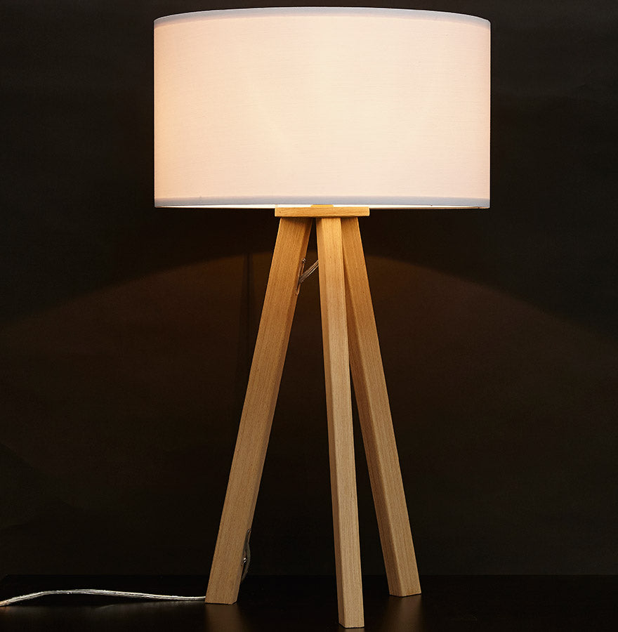 Kokoon Design lampe på 36 x 36 x 64 cm