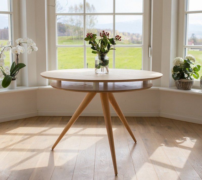 spisebord i træ på Ø105x75 cm kan fås i flere farver – Wood To You