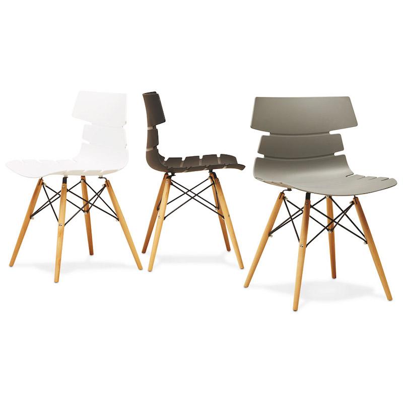 Strata spisebordsstol som kan fås i flere farver fra Kokoon Design